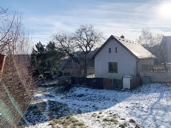 pohled od cesty - Prodej chaty / chalupy 87 m², Velká Buková