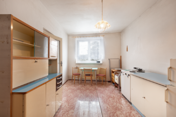 Prodej domu 273 m², Košťany