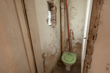 Prodej domu 273 m², Košťany