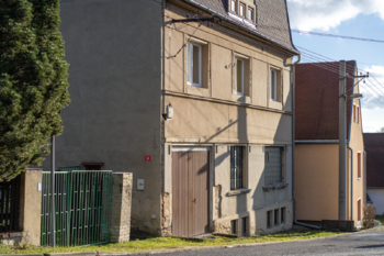 Prodej domu 273 m², Košťany