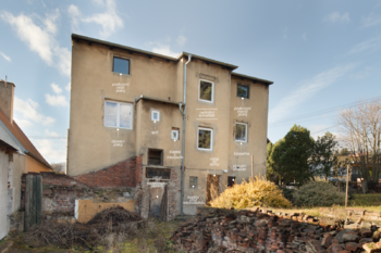 Prodej domu 273 m², Košťany