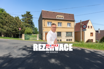 Prodej domu 273 m², Košťany