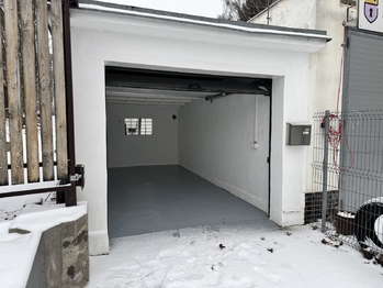 Pronájem garáže 20 m², Brno