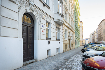 Prodej bytu 3+kk v osobním vlastnictví 107 m², Praha 7 - Holešovice