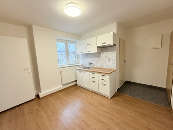Pronájem bytu 1+1 v osobním vlastnictví 42 m², Vsetín