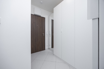 Pronájem bytu 1+kk v osobním vlastnictví 48 m², Praha 6 - Ruzyně