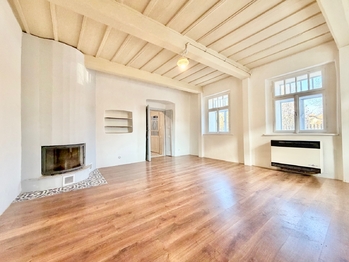 Prodej domu 109 m², Hrochův Týnec