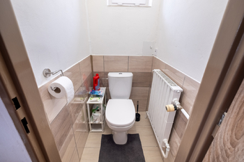 Prodej domu 174 m², Štítary