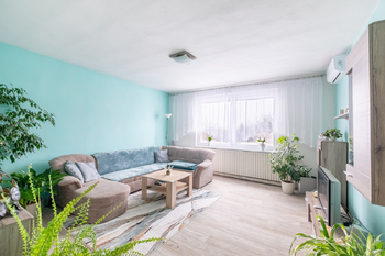 Prodej domu 174 m², Štítary