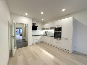 Pronájem bytu 2+kk v osobním vlastnictví 70 m², Praha 4 - Modřany