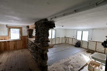 Prodej pozemku 7880 m², Morávka