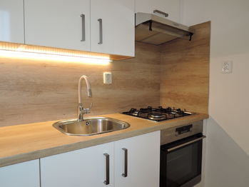 Pronájem bytu 2+1 v osobním vlastnictví 49 m², Kladno