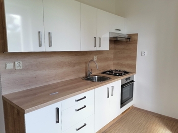 Pronájem bytu 2+1 v osobním vlastnictví 49 m², Kladno
