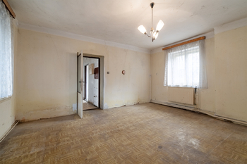 Prodej domu 168 m², Letiny