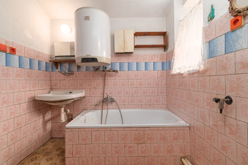 Prodej domu 168 m², Letiny