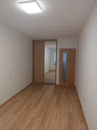 Pronájem bytu 3+kk v osobním vlastnictví 57 m², Praha 10 - Vršovice