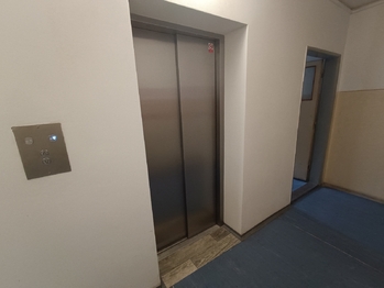 Pronájem bytu 3+kk v osobním vlastnictví 57 m², Praha 10 - Vršovice