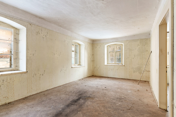 Prodej domu 614 m², Chvalkovice