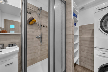 Prodej bytu 3+1 v osobním vlastnictví 78 m², Praha 9 - Střížkov