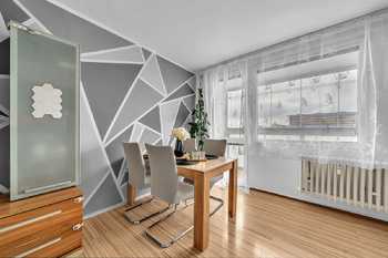 Prodej bytu 3+1 v osobním vlastnictví 78 m², Praha 9 - Střížkov