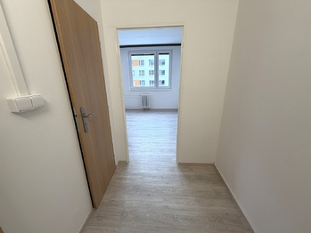 Pronájem bytu 1+kk v osobním vlastnictví 35 m², Kladno