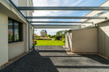 Prodej domu 220 m², Praha 10 - Královice