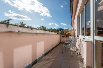 Pronájem bytu 2+kk v osobním vlastnictví 51 m², Praha 4 - Podolí