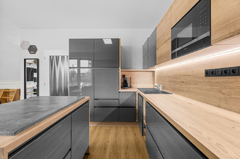 Pronájem bytu 1+kk v osobním vlastnictví 104 m², Plzeň