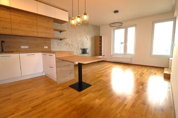 Pronájem bytu 2+kk v osobním vlastnictví 64 m², Praha 9 - Vysočany