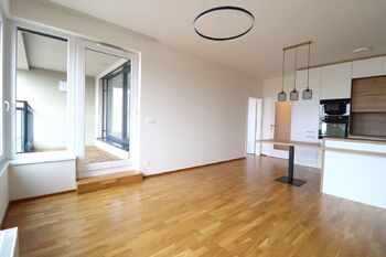 Pronájem bytu 2+kk v osobním vlastnictví 64 m², Praha 9 - Vysočany
