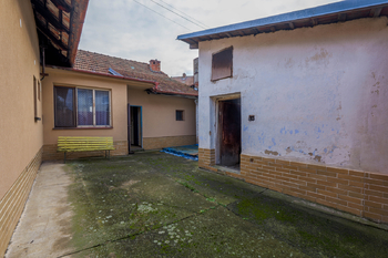 Prodej domu 210 m², Louka