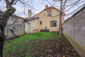 Prodej domu 210 m², Louka