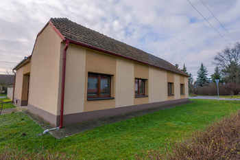 Prodej domu 210 m², Louka