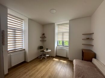 hlavní místnost - Pronájem kancelářských prostor 46 m², Prachatice