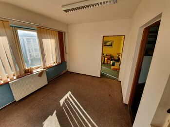 Pronájem skladovacích prostor 1500 m², Šumperk