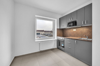 Pronájem bytu 3+1 v osobním vlastnictví 60 m², Luštěnice