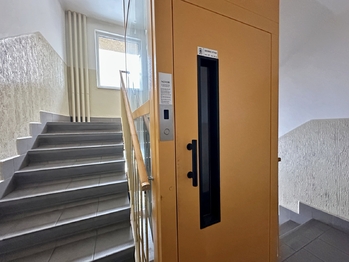 Pronájem bytu 2+1 v družstevním vlastnictví 58 m², České Budějovice