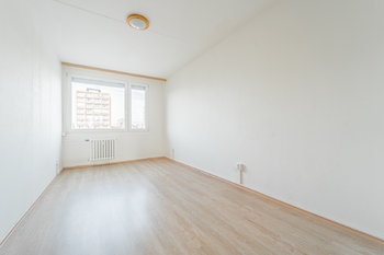 Pronájem bytu 3+1 v osobním vlastnictví 68 m², Kladno