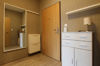 Prodej bytu 1+kk v osobním vlastnictví 36 m², Praha 9 - Čakovice