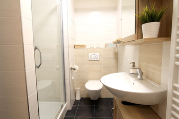 Prodej bytu 1+kk v osobním vlastnictví 36 m², Praha 9 - Čakovice