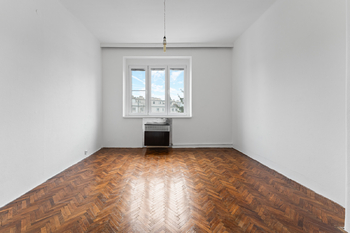 Prodej bytu 2+kk v osobním vlastnictví 45 m², Praha 6 - Bubeneč