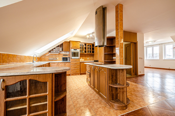 Pronájem bytu 4+kk v osobním vlastnictví 143 m², Golčův Jeníkov