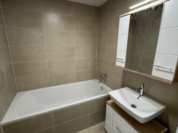 Pronájem bytu 2+kk v osobním vlastnictví 71 m², Velvary