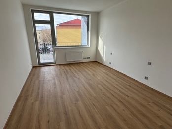 Pronájem bytu 2+kk v osobním vlastnictví 71 m², Velvary