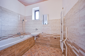 Pronájem bytu 2+1 v osobním vlastnictví 85 m², Aš