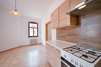 Pronájem bytu 2+1 v osobním vlastnictví 85 m², Aš
