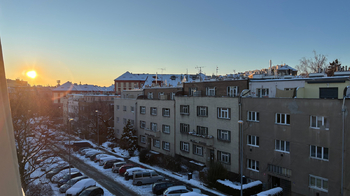 Pronájem bytu 3+1 v osobním vlastnictví 74 m², Praha 10 - Vršovice