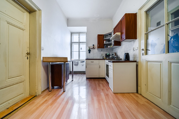 Prodej nájemního domu 561 m², Brno