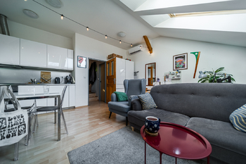 Prodej nájemního domu 561 m², Brno