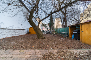 Prodej nájemního domu 561 m², Brno